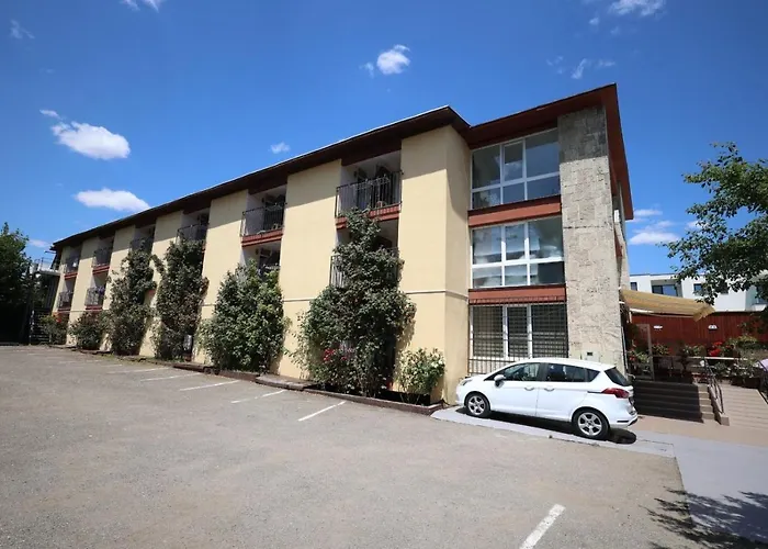 Fagaras エフォリエ・ノルド