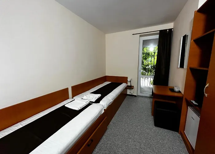 Fagaras ホステル エフォリエ・ノルド